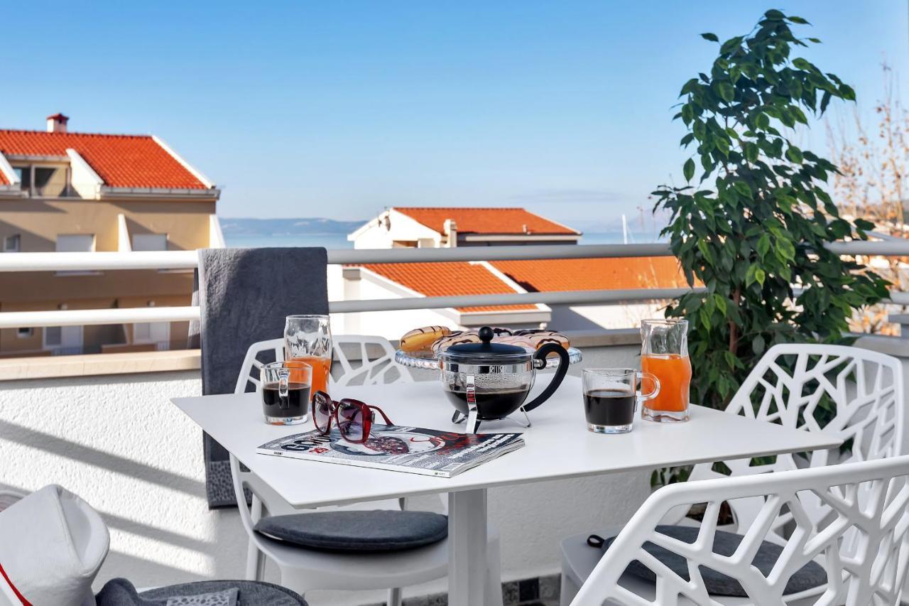 Apartments Strada Tučepi 部屋 写真