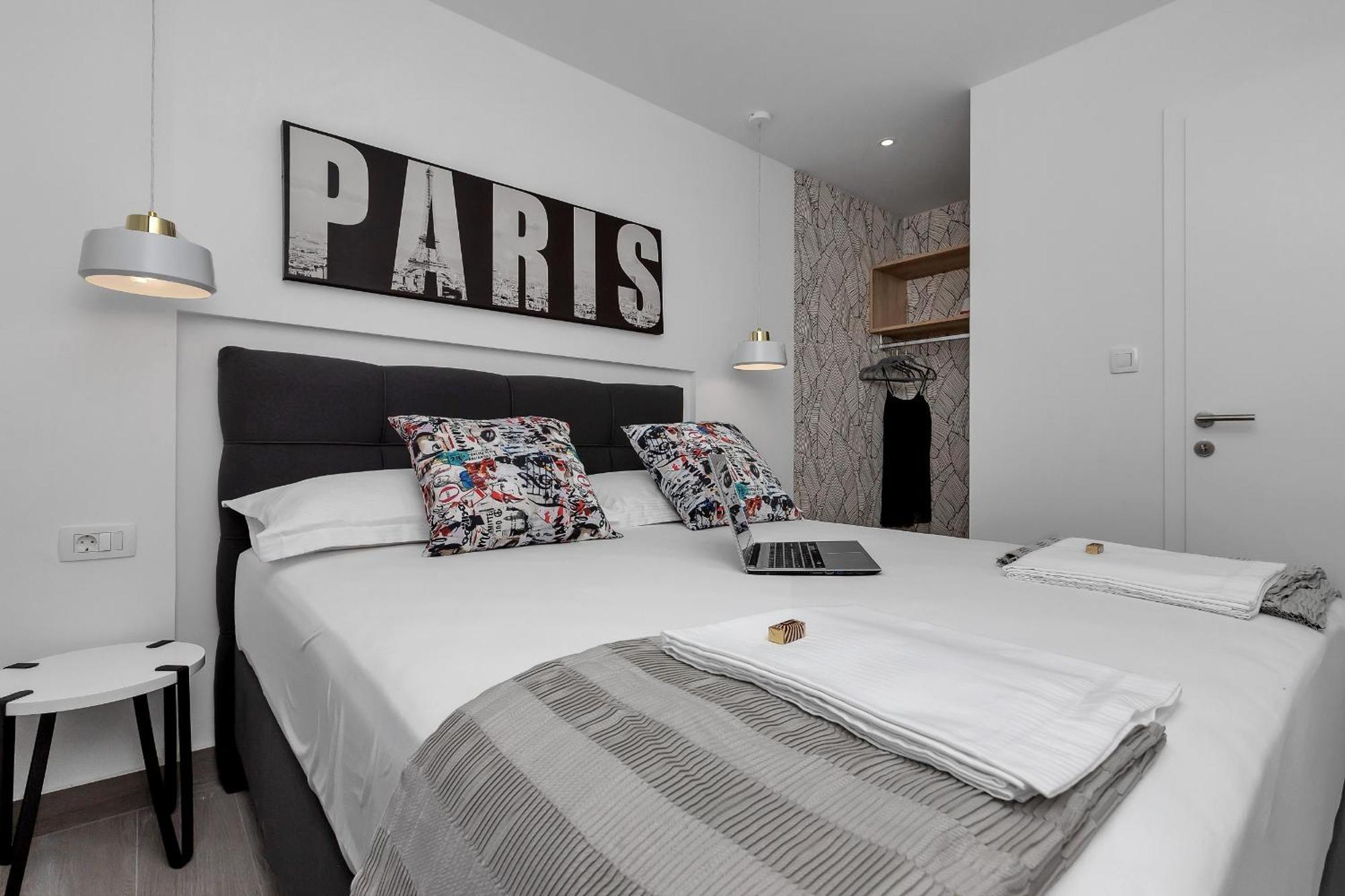Apartments Strada Tučepi 部屋 写真