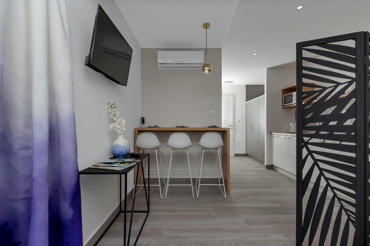 Apartments Strada Tučepi エクステリア 写真