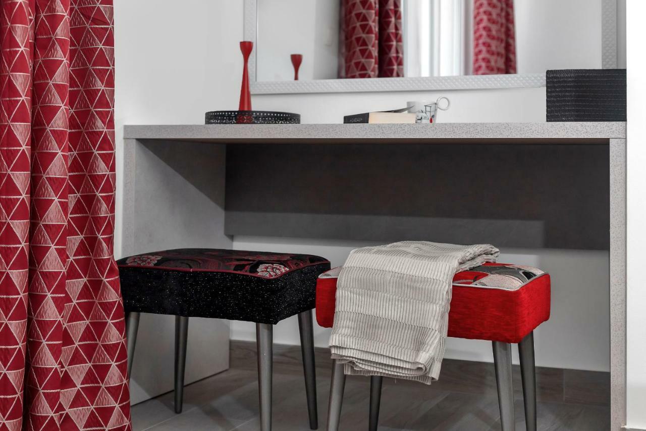 Apartments Strada Tučepi エクステリア 写真